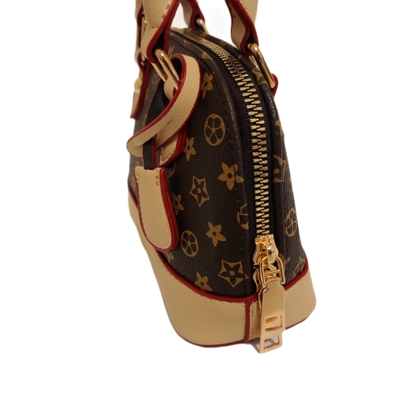 2 Mini Shell Purses - Picture 3 of 4